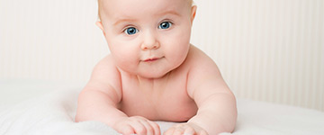 Prénoms de bébé courts avec 3 lettres | IdPrenom